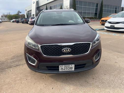 2018 Kia Sorento LX