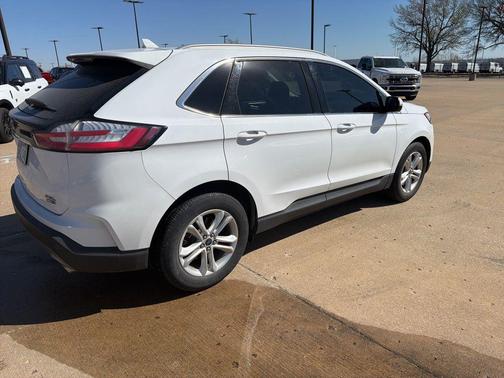 Oxford White 2020 Ford Edge SEL