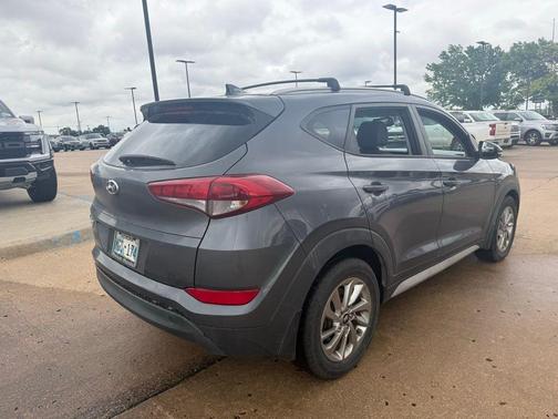2017 Hyundai TUCSON SE Plus