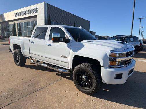 2018 Chevrolet Silverado 2500 High Country