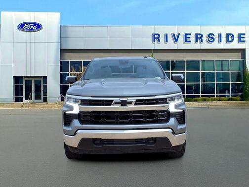 Sterling Gray Metallic 2024 Chevrolet Silverado 1500 LT