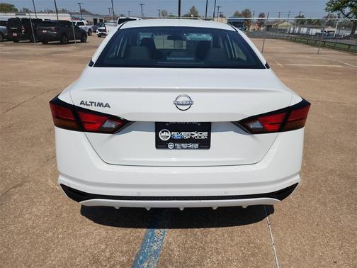 2023 Nissan Altima 2.5 S