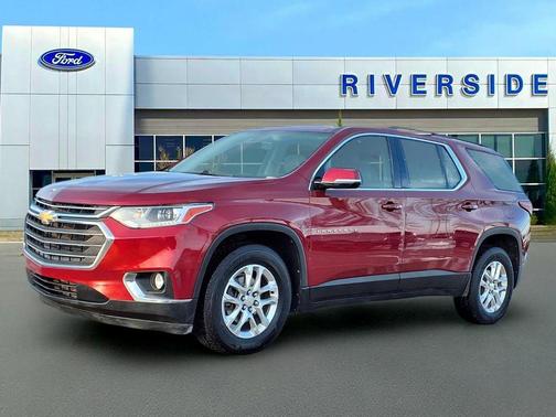 2020 Chevrolet Traverse LT Cloth