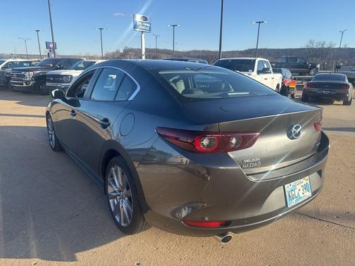2023 Mazda Mazda3 FWD w/Preferred Package
