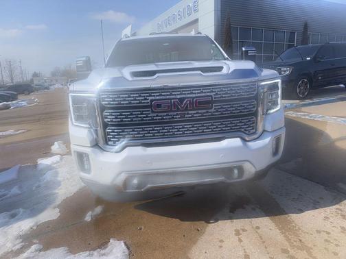 2023 GMC Sierra 2500 Denali