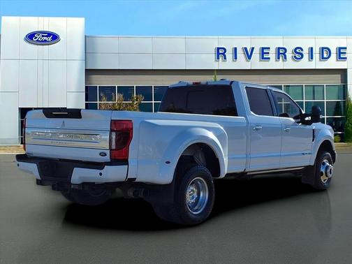2022 Ford F-350 Platinum