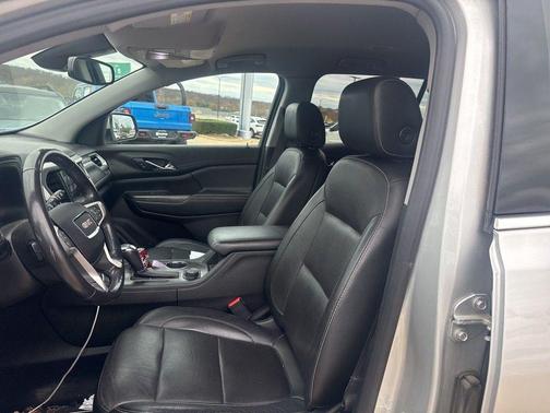 2019 GMC Acadia SLT-2