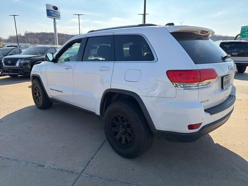 2018 Jeep Grand Cherokee Laredo E