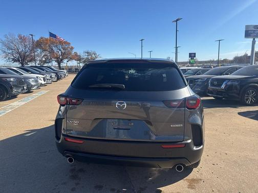 2024 Mazda CX-50 2.5 S Preferred Package