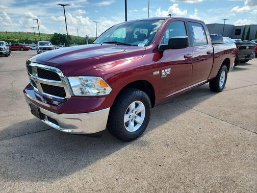 2020 RAM 1500 Classic SLT