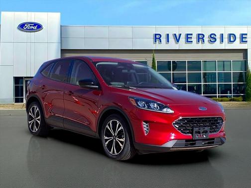 2021 Ford Escape SE