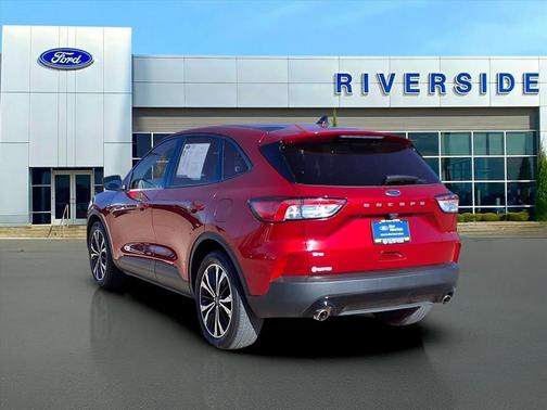 2021 Ford Escape SE