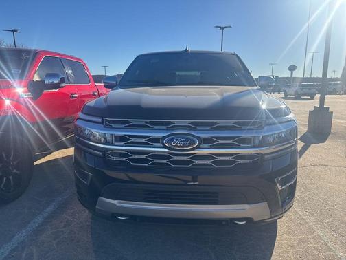 2023 Ford Expedition Platinum