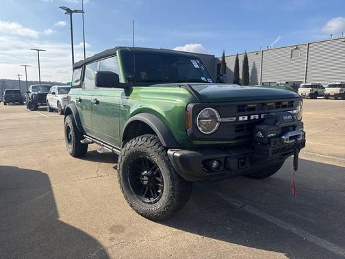 2022 Ford Bronco Black Diamond