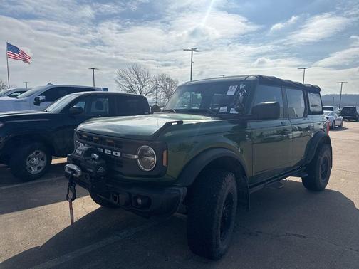 2022 Ford Bronco Black Diamond