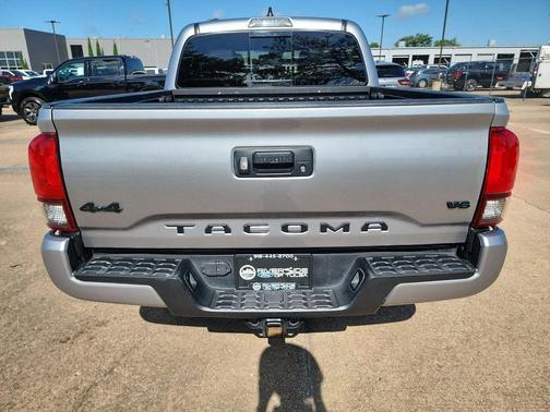 2020 Toyota Tacoma SR5