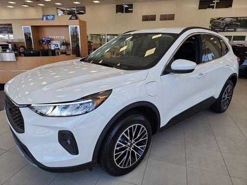 2025 Ford Escape PHEV