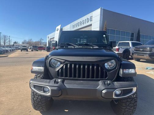 2021 Jeep Gladiator Overland