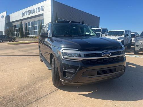 2022 Ford Expedition XLT
