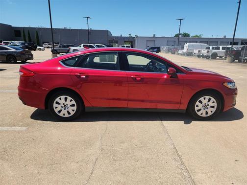 2020 Ford Fusion S