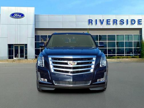 2018 Cadillac Escalade Premium Luxury