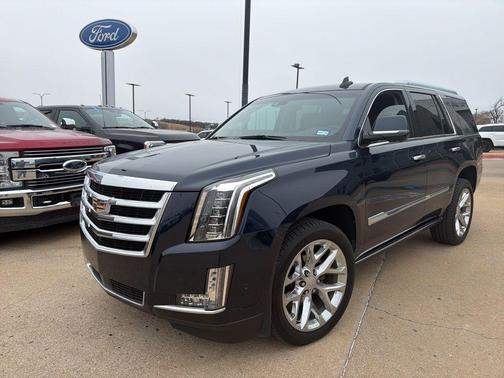 2018 Cadillac Escalade Premium Luxury