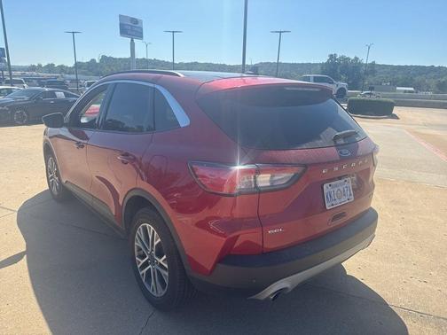 2022 Ford Escape SEL