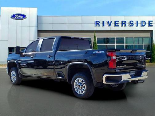 2024 Chevrolet Silverado 2500 LT