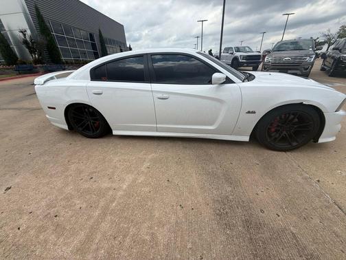 2013 Dodge Charger SRT8
