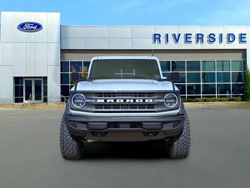 Avalanche Gray 2026 Ford Bronco Big Bend