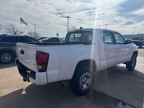 2018 Toyota Tacoma SR