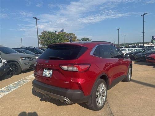 2021 Ford Escape Titanium