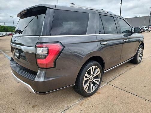 2021 Ford Expedition Platinum