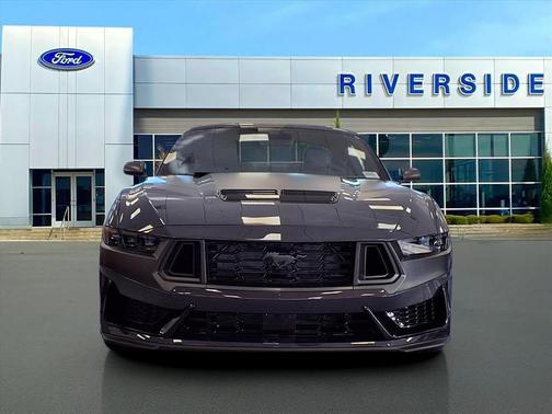 2025 Ford Mustang Dark Horse