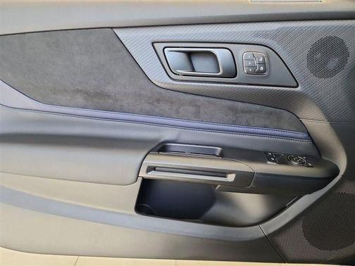 2025 Ford Mustang Dark Horse