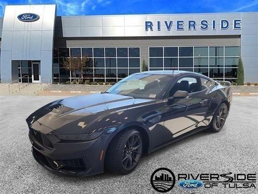 2025 Ford Mustang Dark Horse