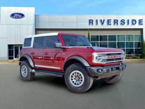 Ruby Red 2026 Ford Bronco Outer Banks