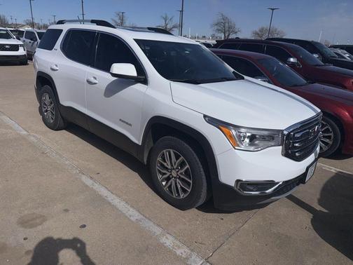 2018 GMC Acadia SLE-2