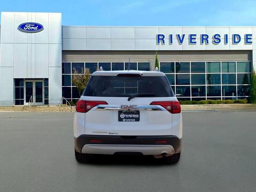 2018 GMC Acadia SLE-2