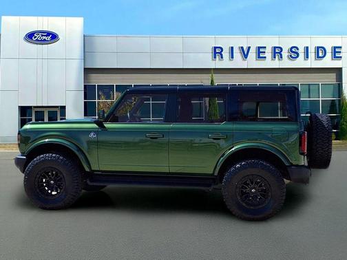 Green Metallic 2025 Ford Bronco Outer Banks