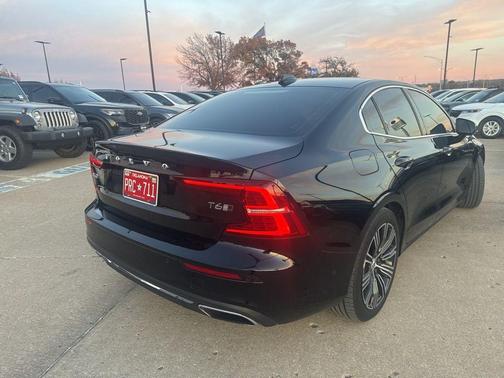 2019 Volvo S60 T6 Inscription