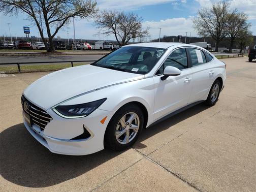 2021 Hyundai SONATA SE
