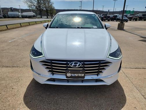 2021 Hyundai SONATA SE