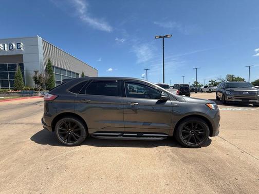 2020 Ford Edge ST Line