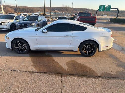 2023 Ford Mustang EcoBoost Premium