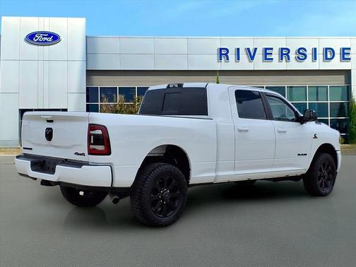 2022 RAM 3500 Big Horn