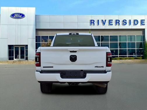 2022 RAM 3500 Big Horn