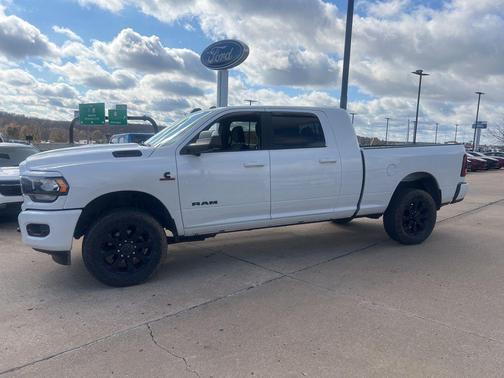 2022 RAM 3500 Big Horn