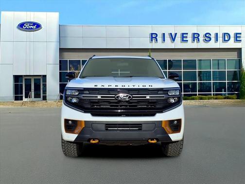 2025 Ford Expedition Tremor