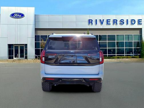 2025 Ford Expedition Tremor